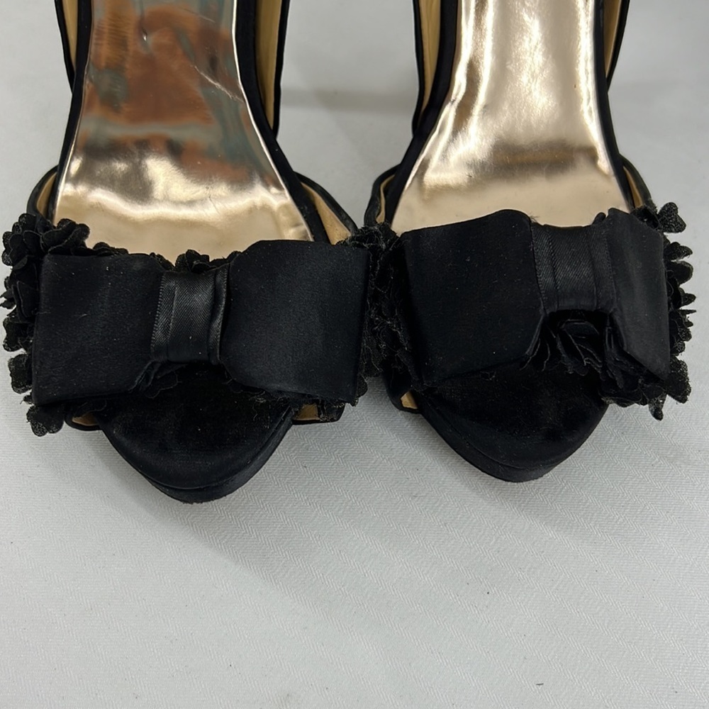 Badgley Mischka Heels​​​ - Picture 3 of 13